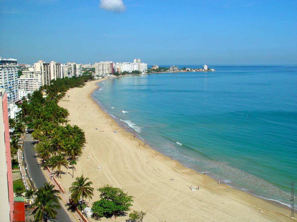Beachfront Coral Beach Condo San Juan Zewnętrze zdjęcie