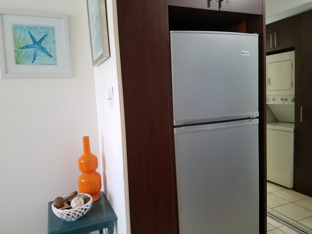 Beachfront Coral Beach Condo San Juan Zewnętrze zdjęcie