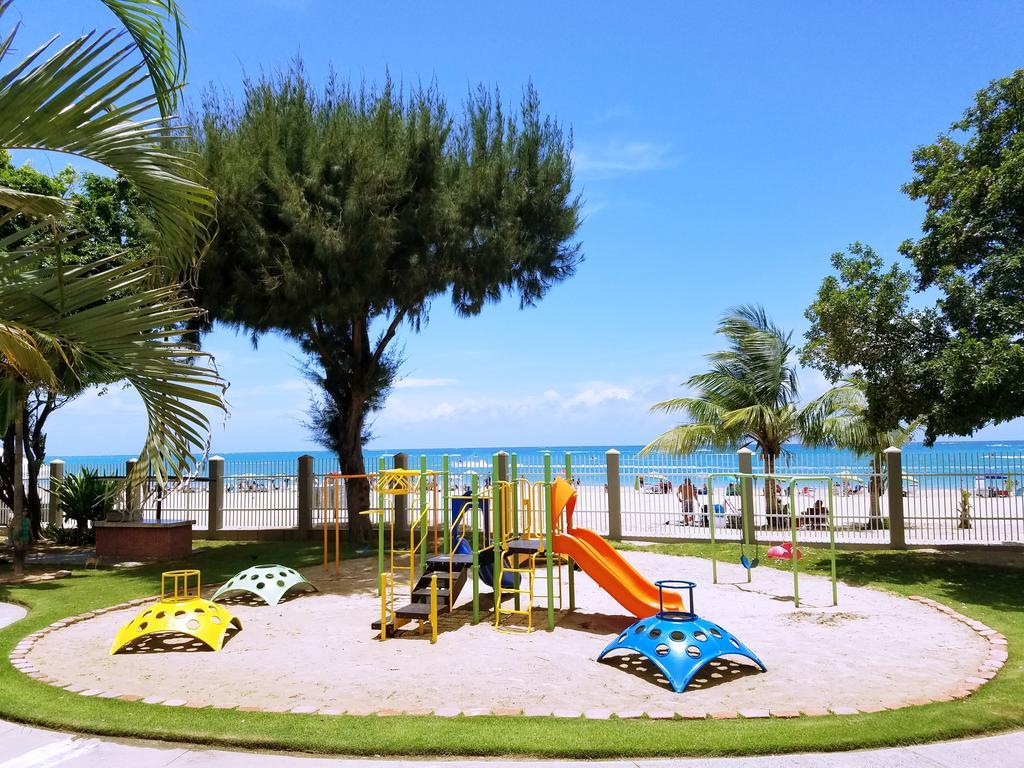 Beachfront Coral Beach Condo San Juan Zewnętrze zdjęcie