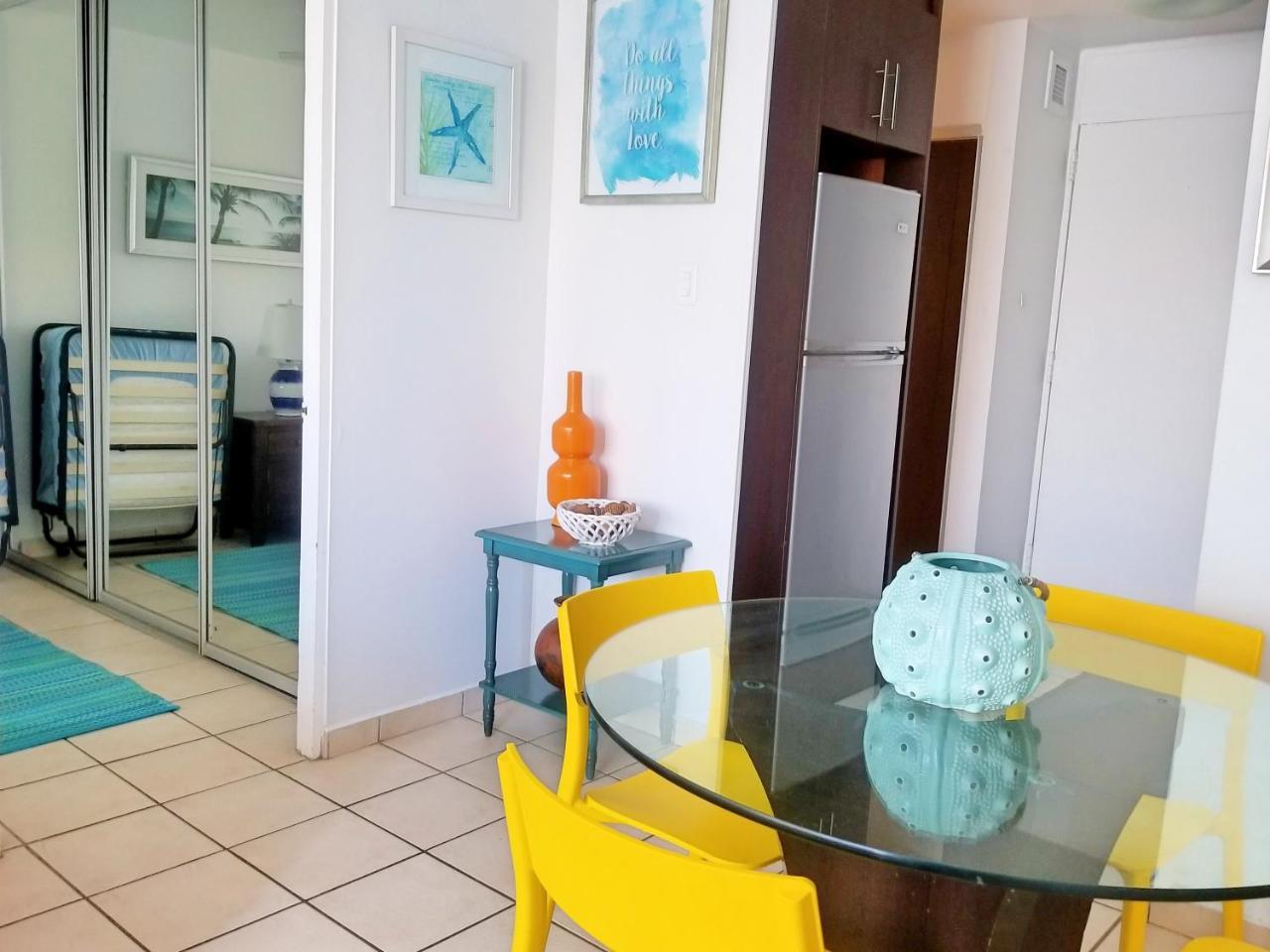 Beachfront Coral Beach Condo San Juan Zewnętrze zdjęcie