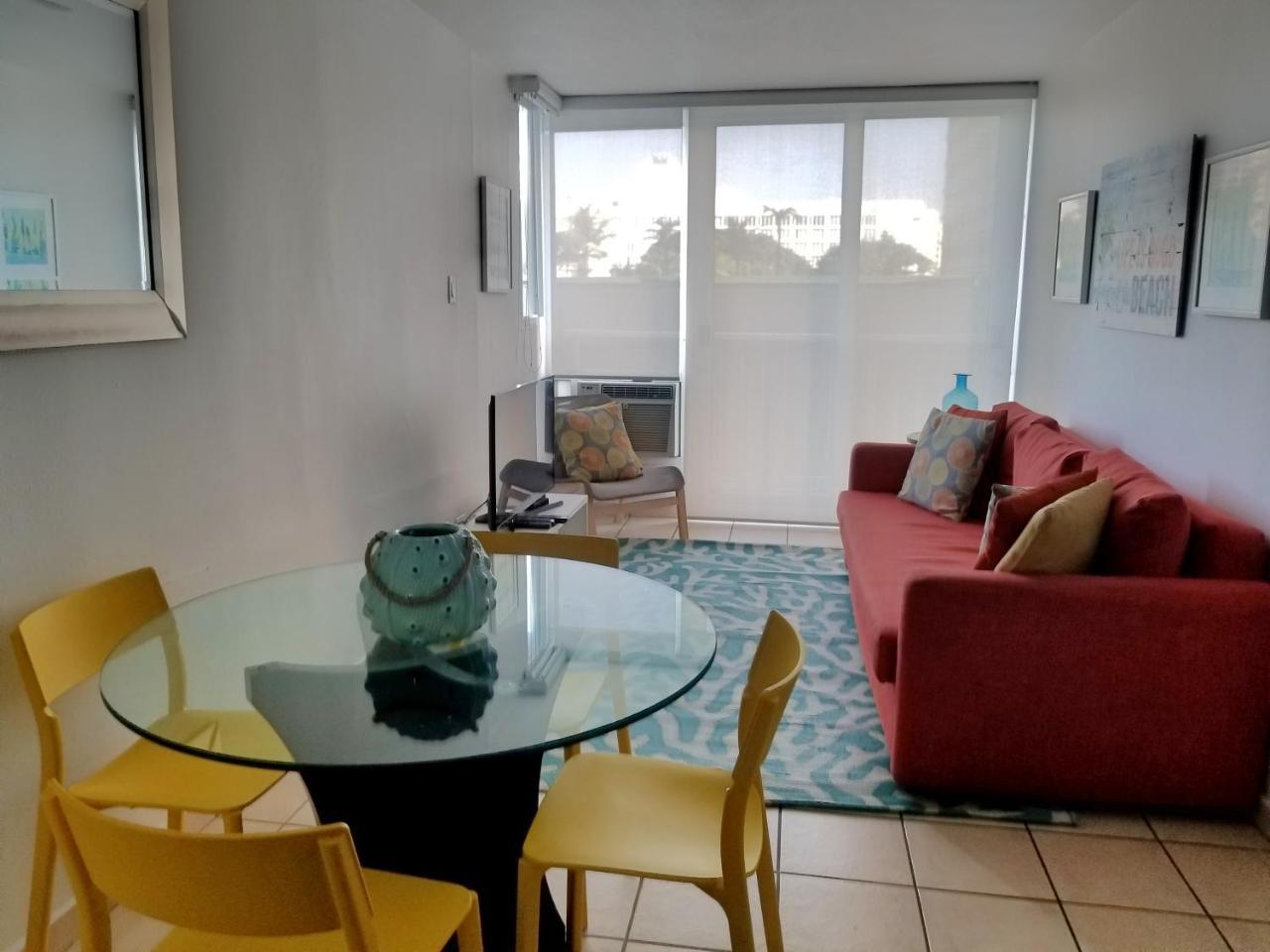 Beachfront Coral Beach Condo San Juan Zewnętrze zdjęcie
